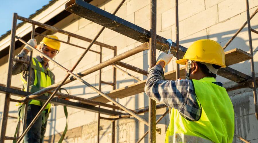 Professional gutter cleaning in Brooks, KY